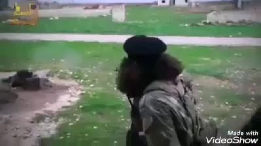 المجاهدون يحتفلون أثناء الحرب والجهاد