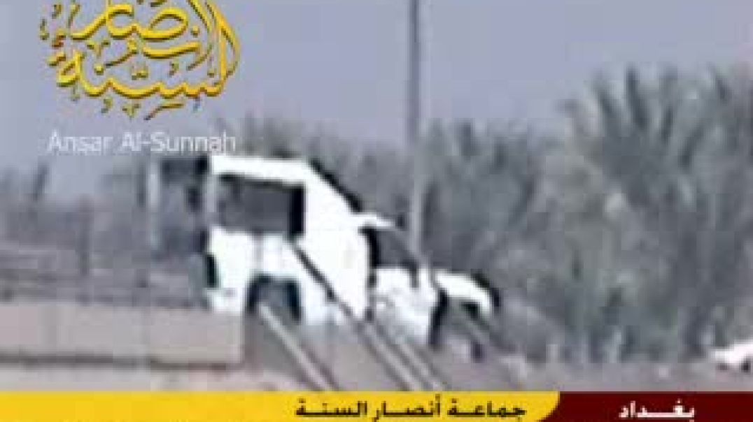 تفجير عبوة ناسفة على افراد حمایة احد المسؤولین فیلق بدر الإرهابية فی منطقة الجاردیة.