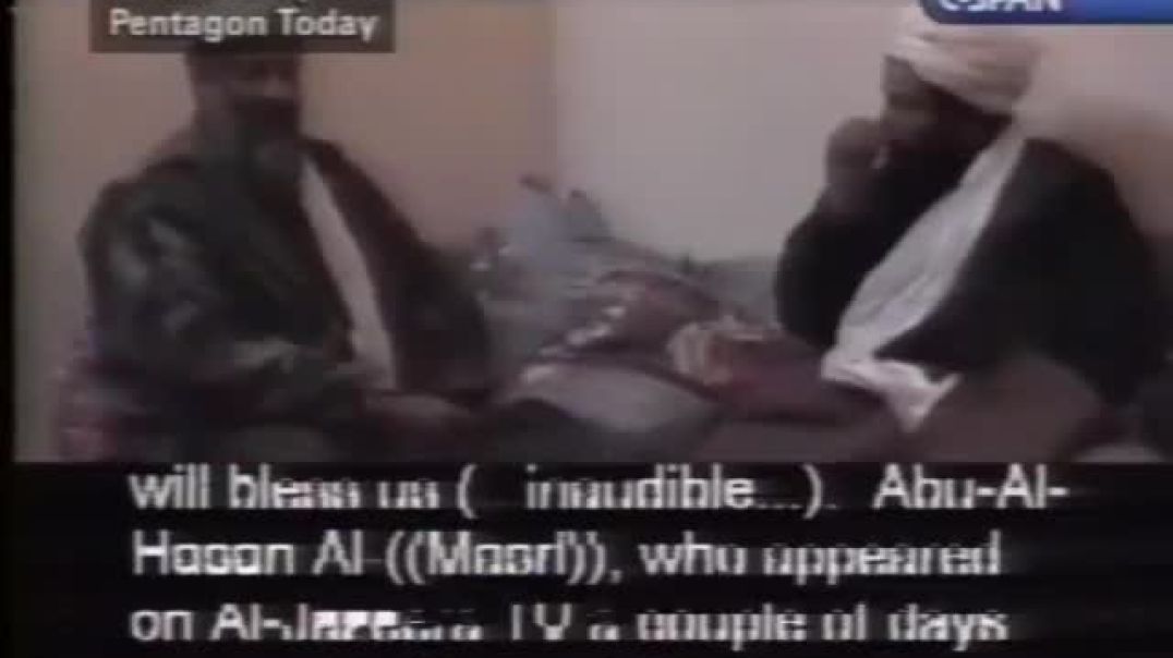 الشيخ أسـامه والشيخ أيمن والشيخ سليمان أبوغيث صهر الشيخ فك الله أسره في منزل الشيخ أبو سليمان المكي 
